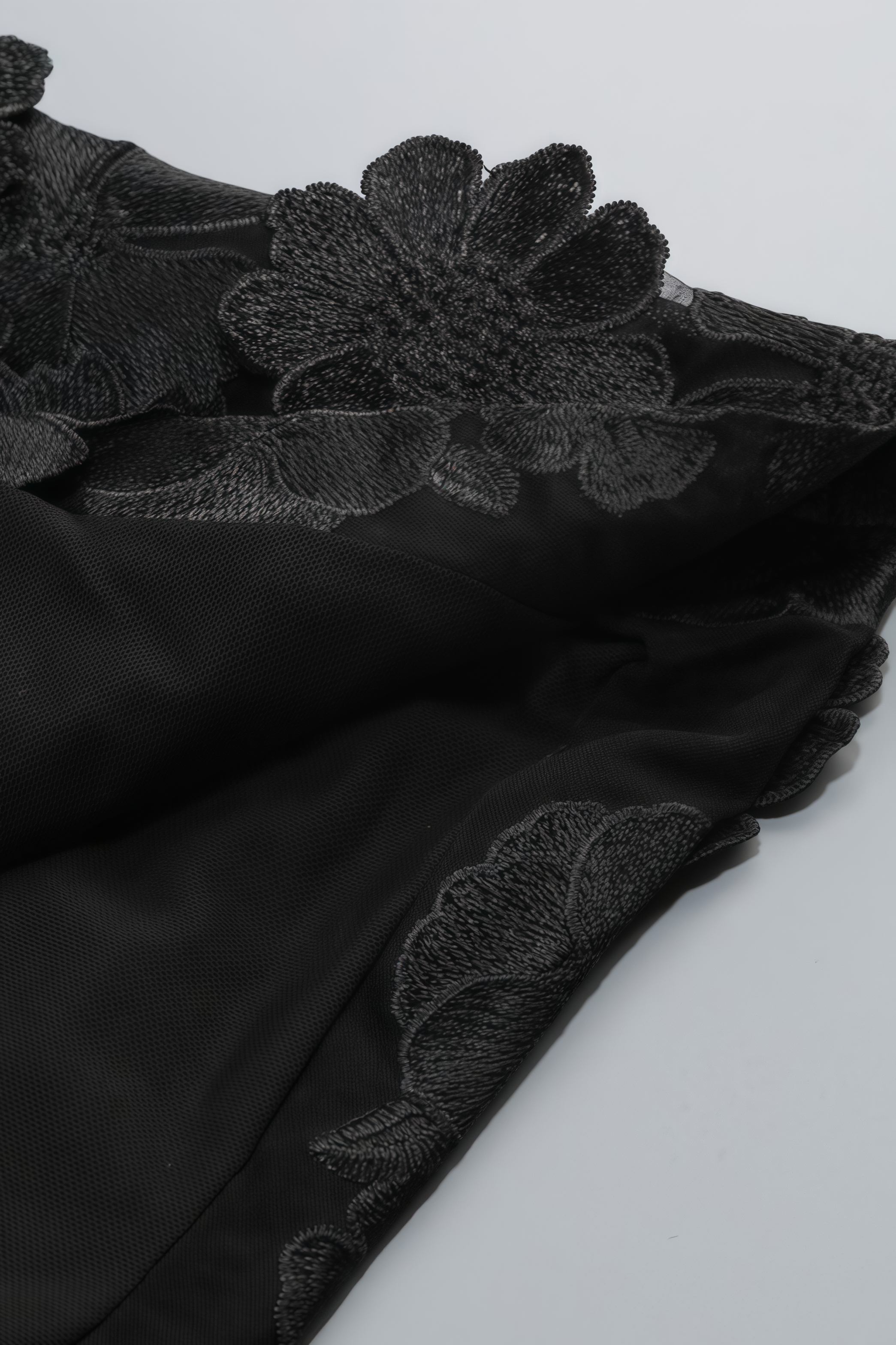 Ezrans Strapless 3D Flower Mini Dress