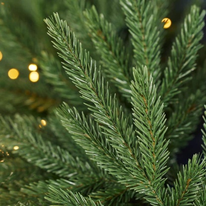 9 ft. Hillcrest Battery Operated Noble Fir LED Pre-Lit Artificial Garland with Timer