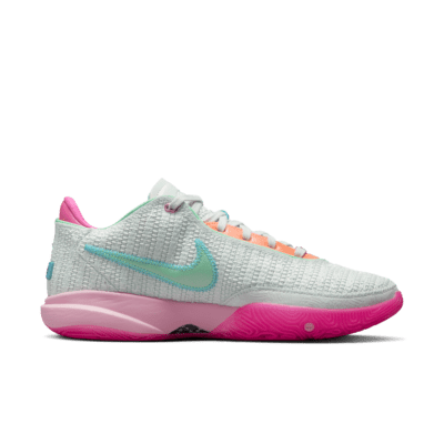 LeBron 20 "Time Machine"