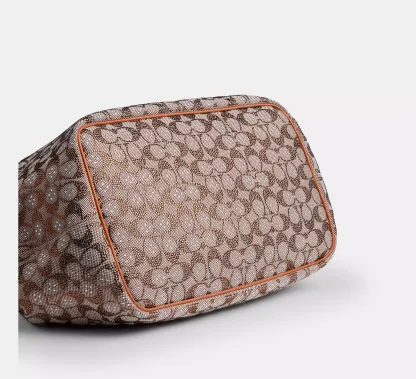 Large Kisslock Frame Bag In Crystal Signature Jacquard