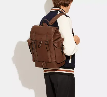 Hitch Backpack In Signature Canvas