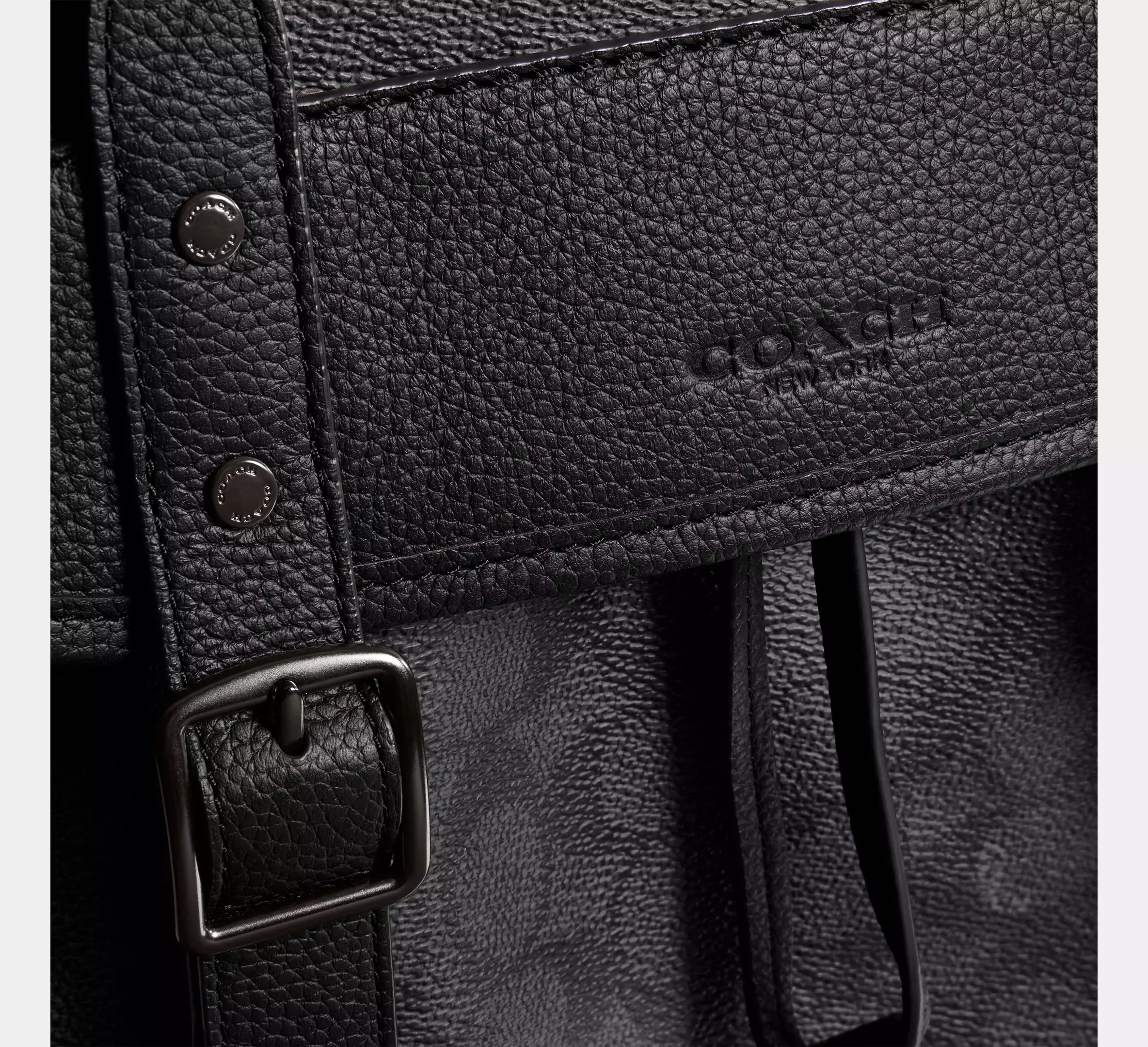 Hitch Backpack In Signature Canvas