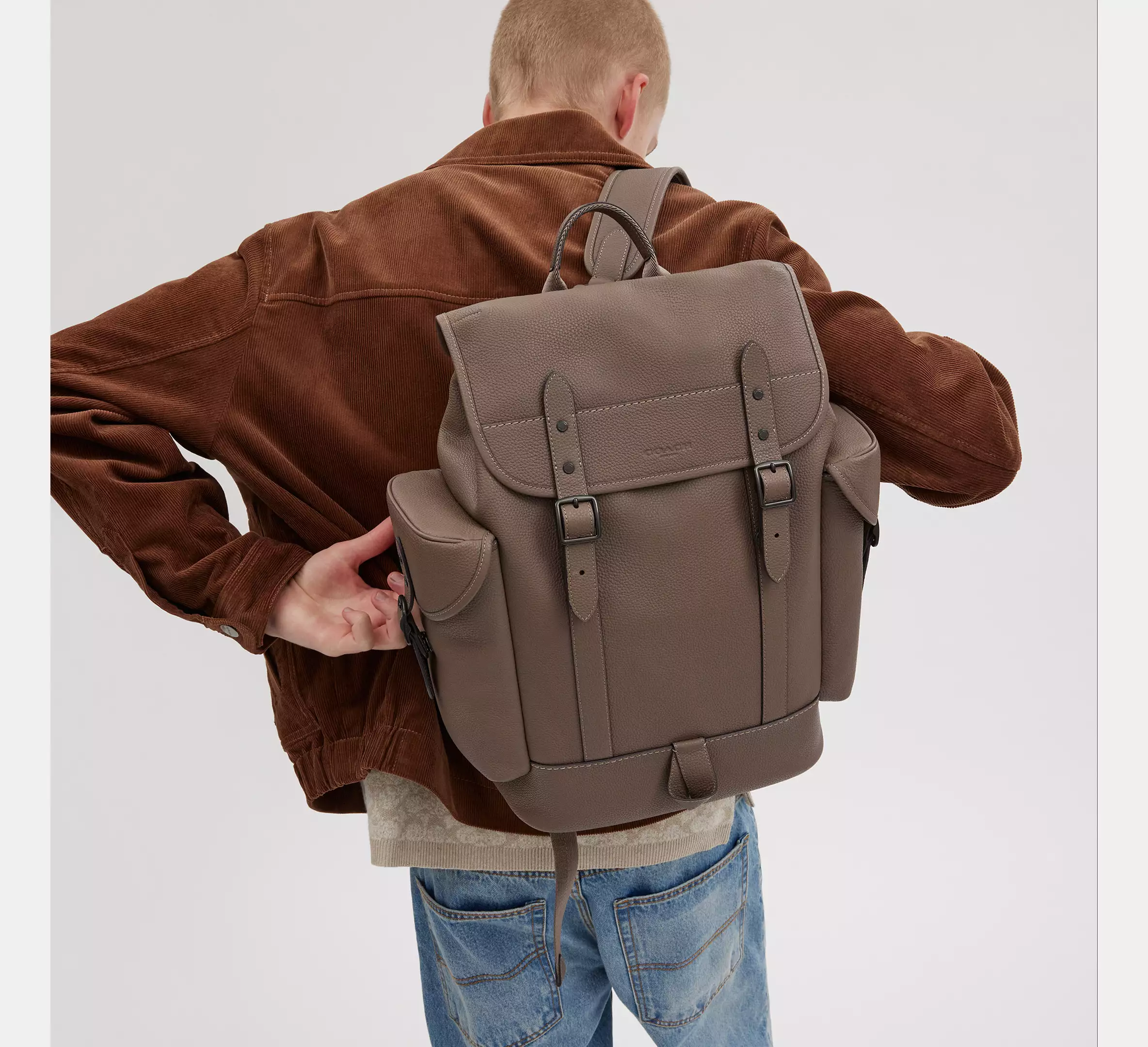 Hitch Backpack In Signature Canvas