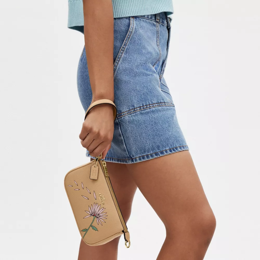 Cothtach X Observed By Us Nolita 19 In Leather