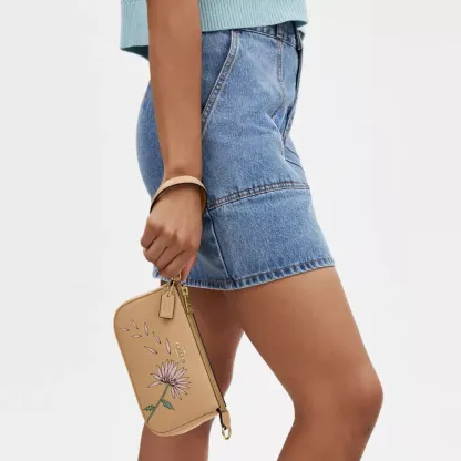 Cothtach X Observed By Us Nolita 19 In Leather