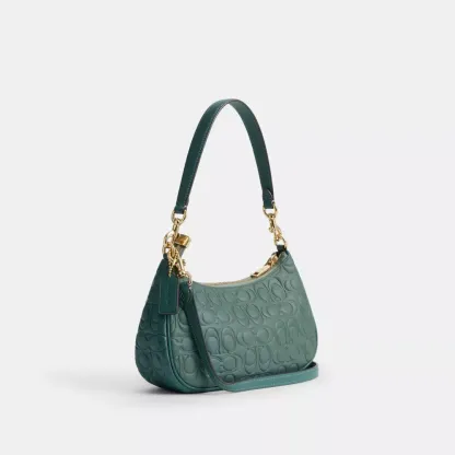 Teri Shoulder Bag In Blocked Signature Leather