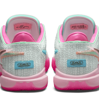 LeBron 20 "Time Machine"