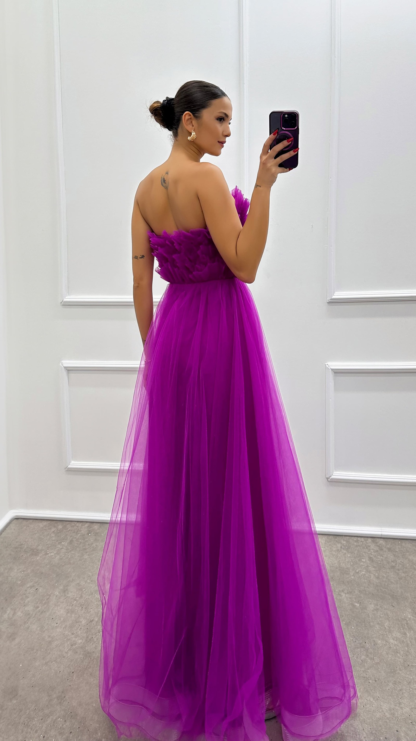 YELLOW STRAPLESS CHEST DETAIL BROOCH TULLE DRESS