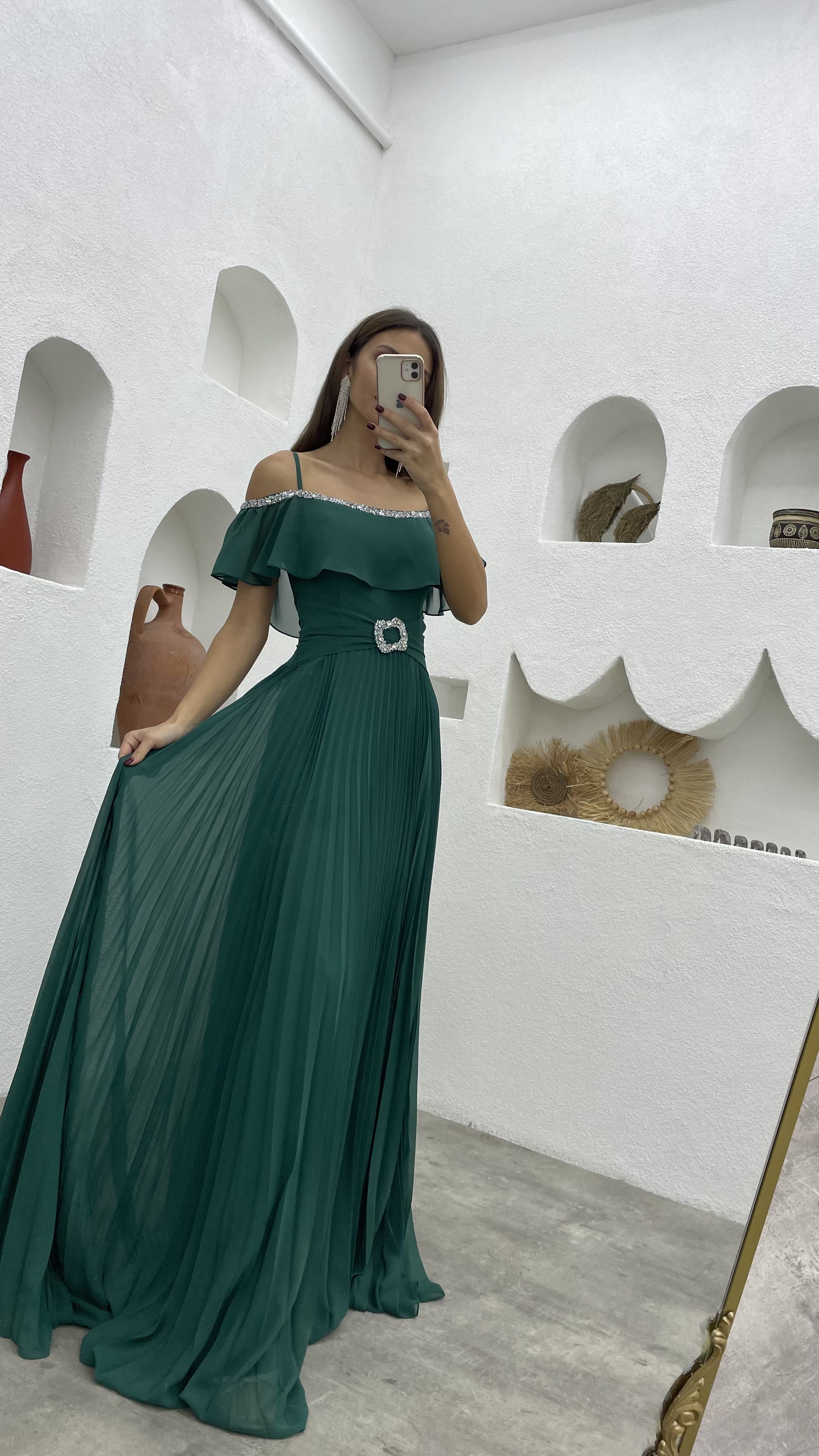 Rope Strap Embroidered Detail Brooch Chiffon Evening Dress