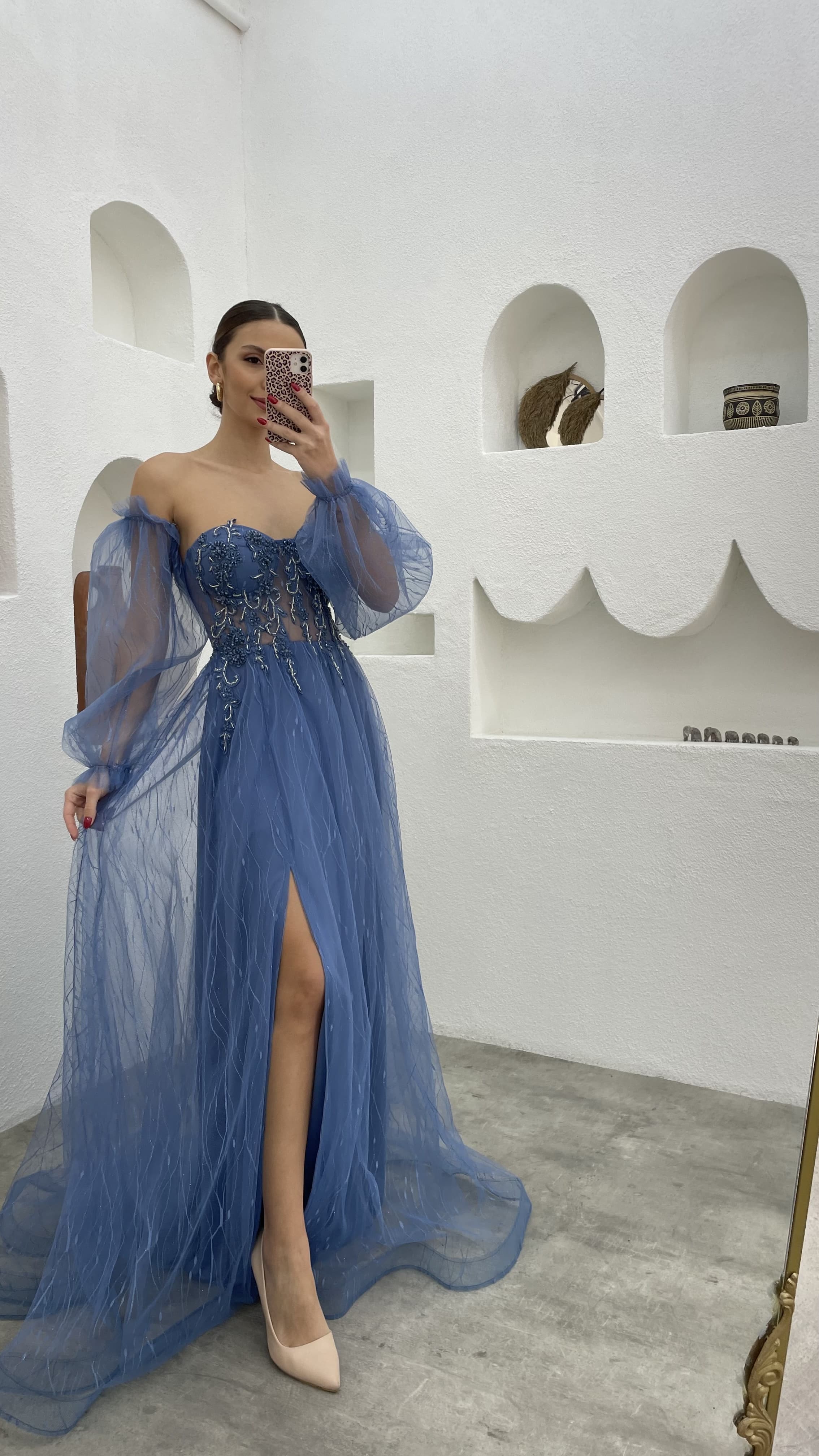 EMBROIDERY DETAIL TULLE EVENING DRESS