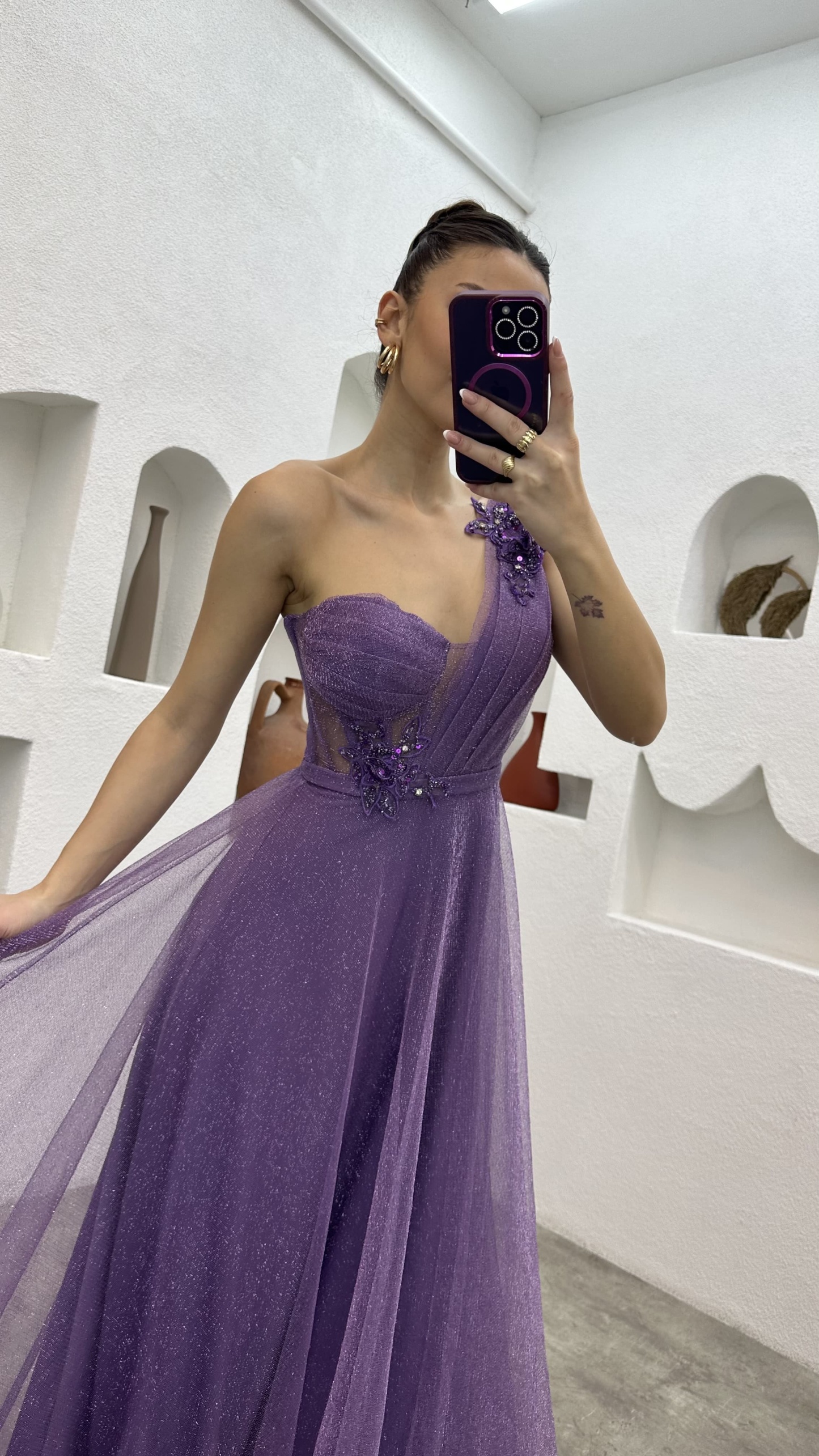 ONE SHOULDER EMBROIDERY DETAIL GLITTERY TULLE EVENING DRESS