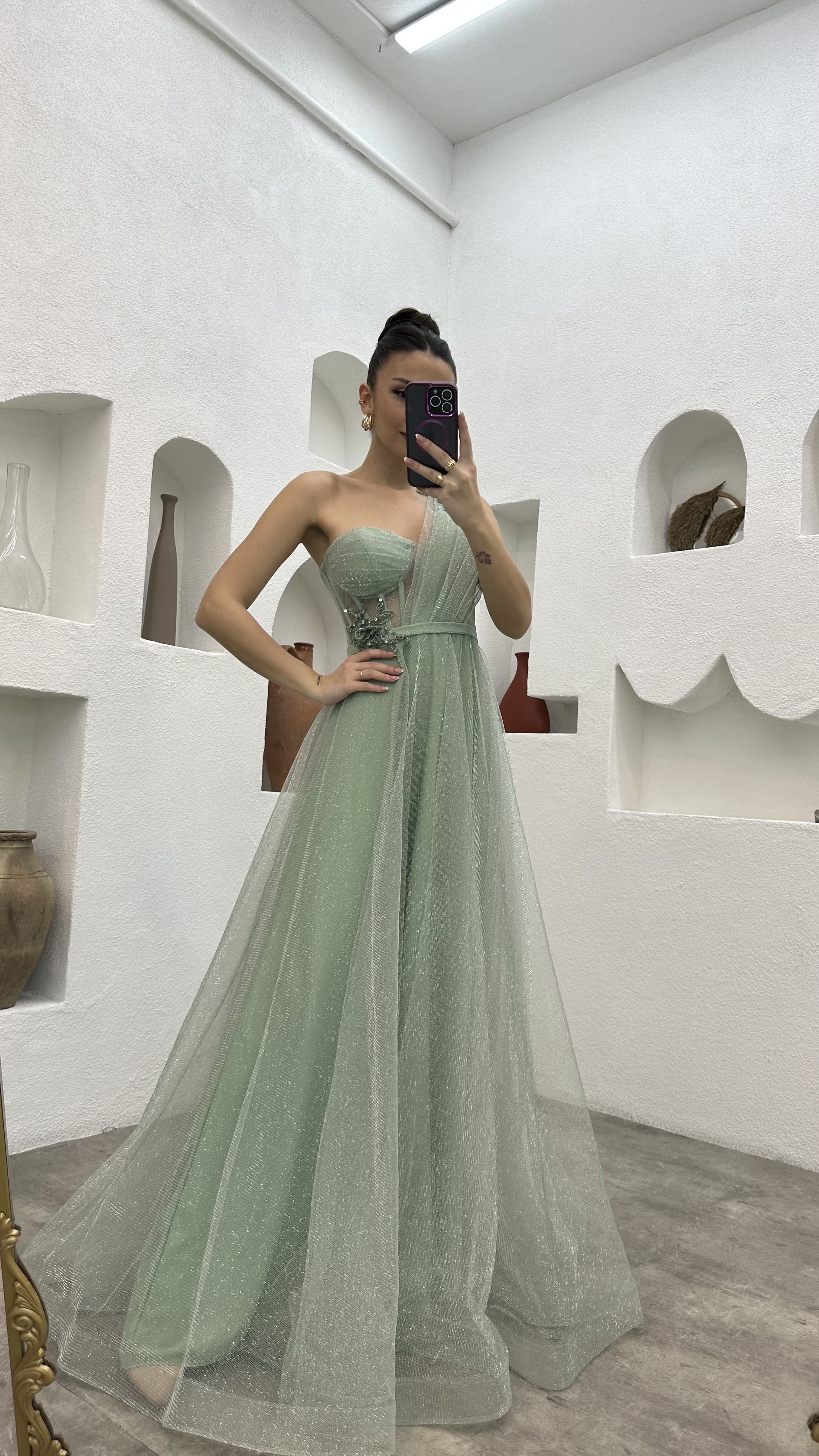 ONE SHOULDER EMBROIDERY DETAIL GLITTERY TULLE EVENING DRESS