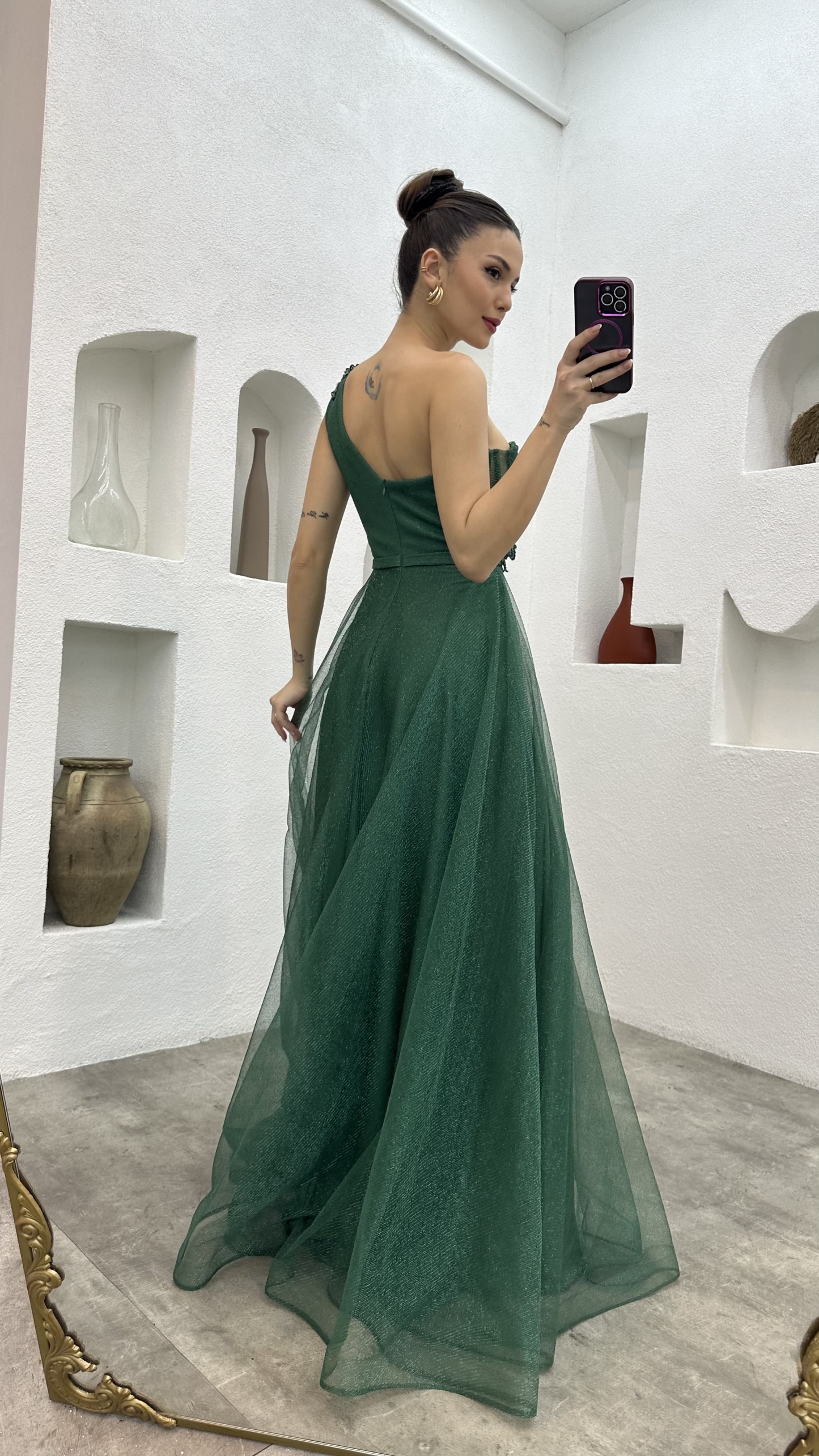 ONE SHOULDER EMBROIDERY DETAIL GLITTERY TULLE EVENING DRESS