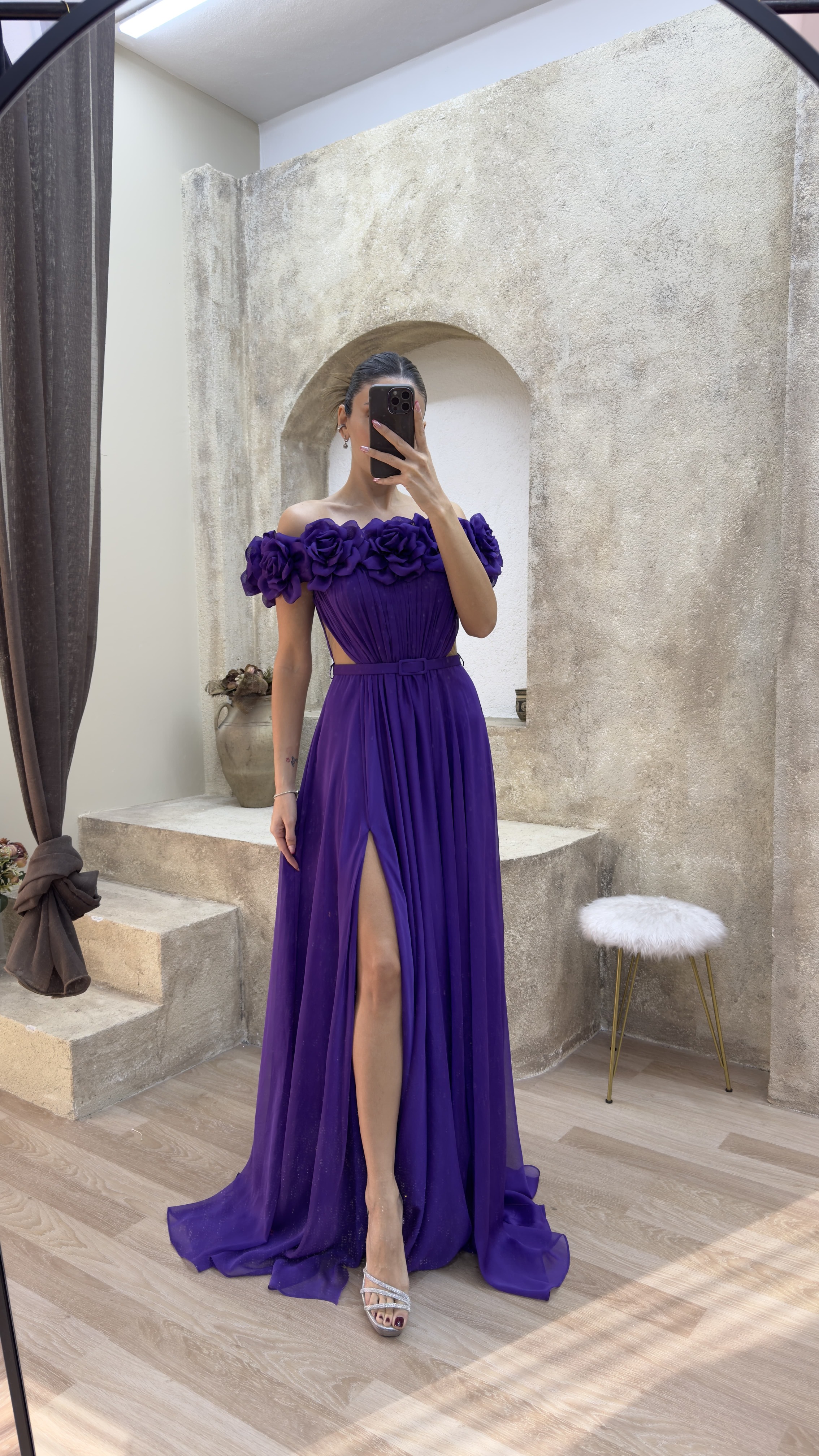 STRAPLESS CHEST ROSE WAIST DETAIL DESIGN EVENING DRESS