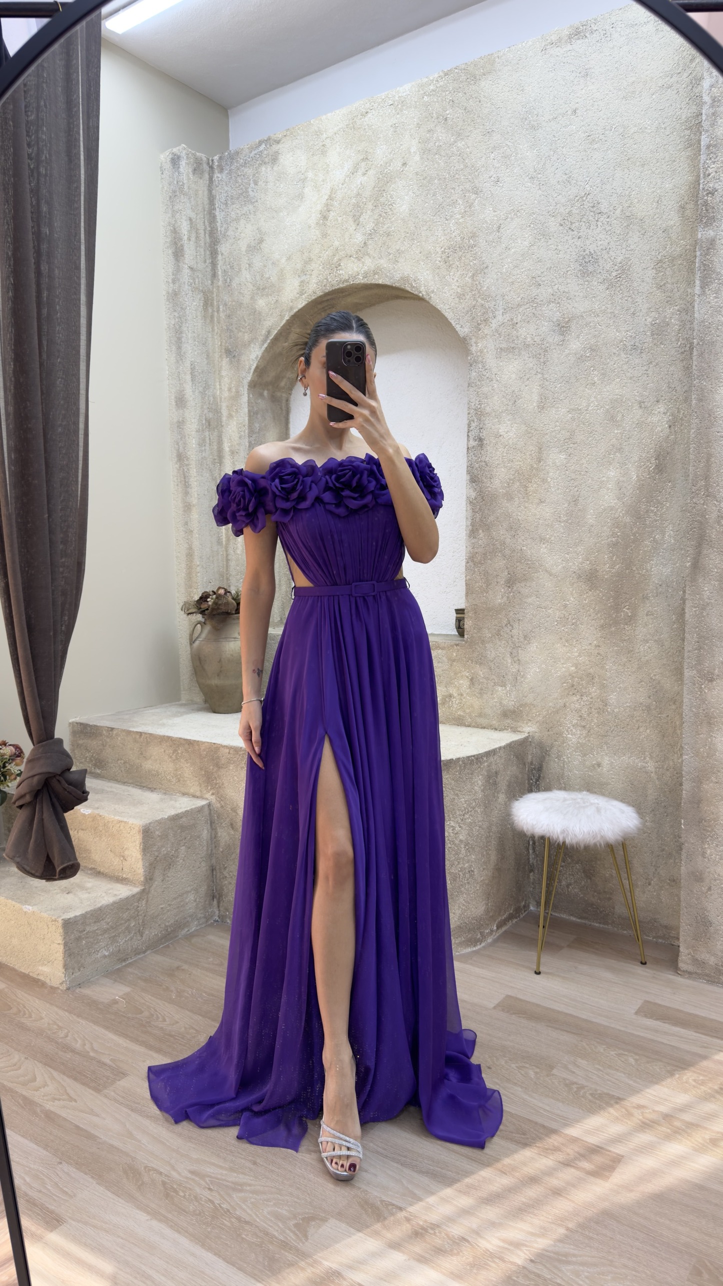 STRAPLESS CHEST ROSE WAIST DETAIL DESIGN EVENING DRESS