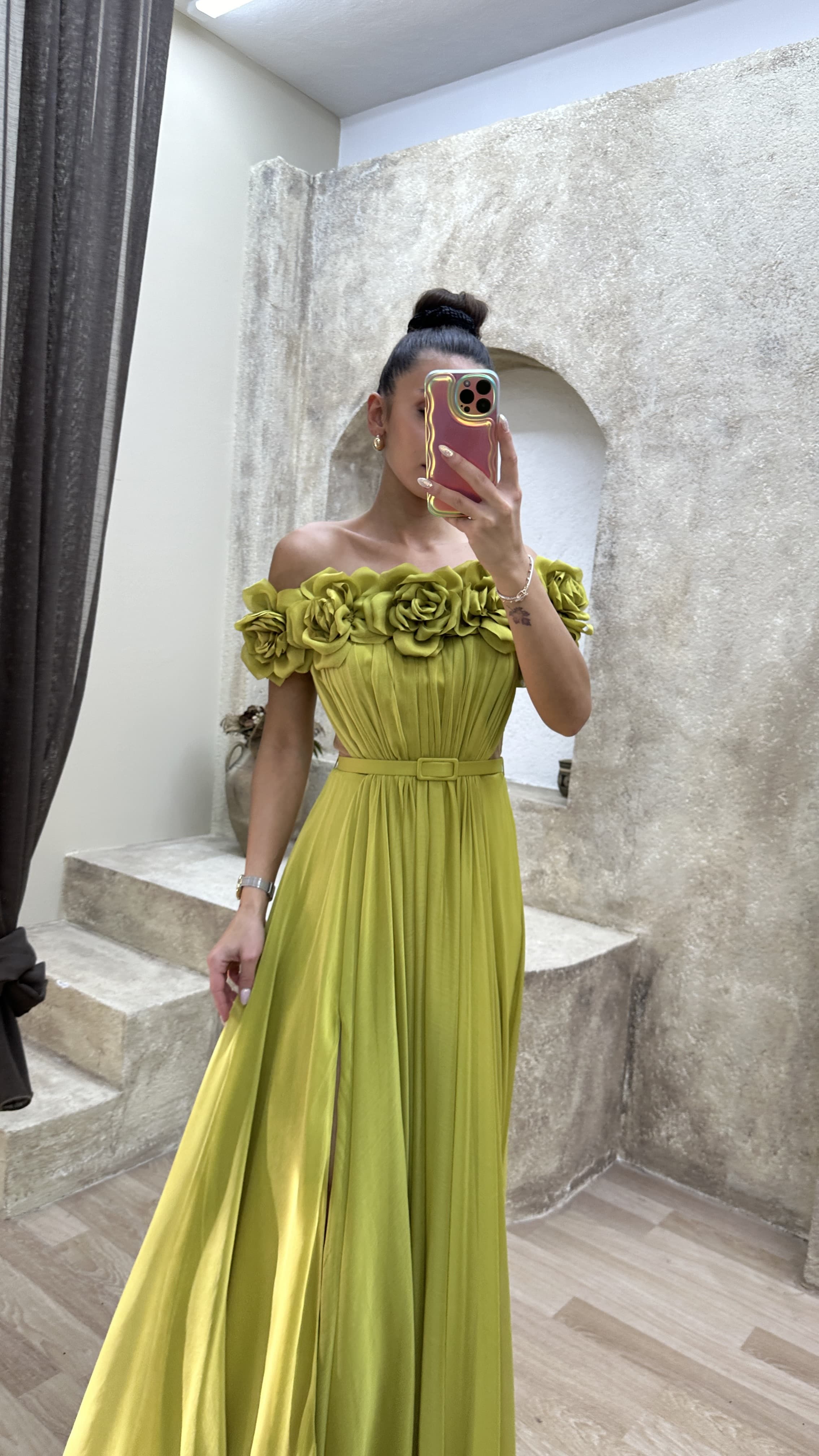 STRAPLESS CHEST ROSE WAIST DETAIL DESIGN EVENING DRESS