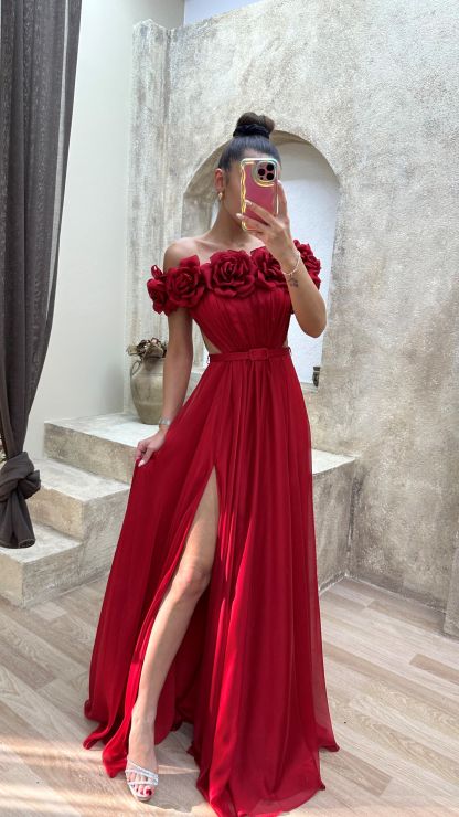 STRAPLESS CHEST ROSE WAIST DETAIL DESIGN EVENING DRESS