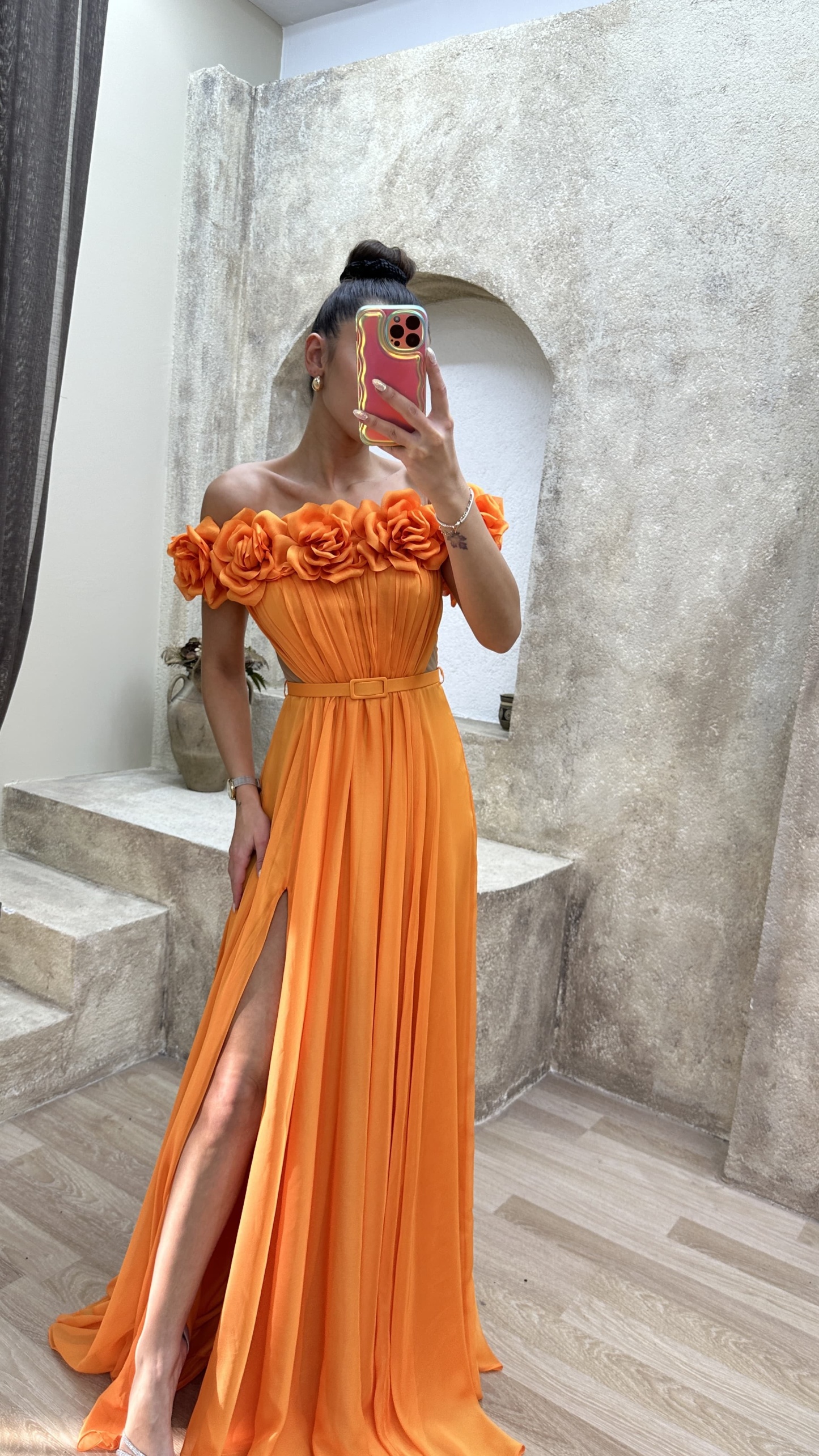 STRAPLESS CHEST ROSE WAIST DETAIL DESIGN EVENING DRESS