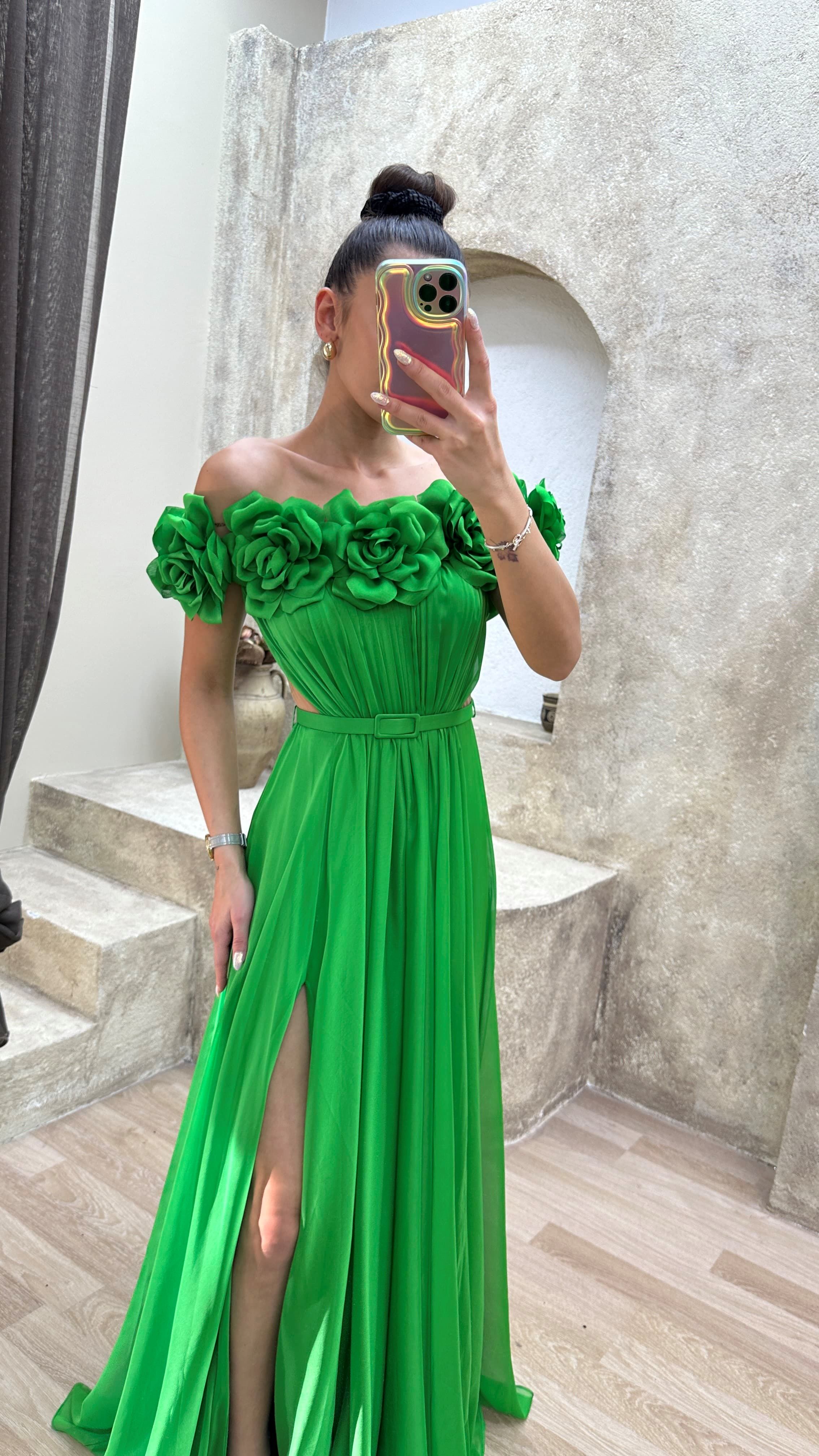 STRAPLESS CHEST ROSE WAIST DETAIL DESIGN EVENING DRESS