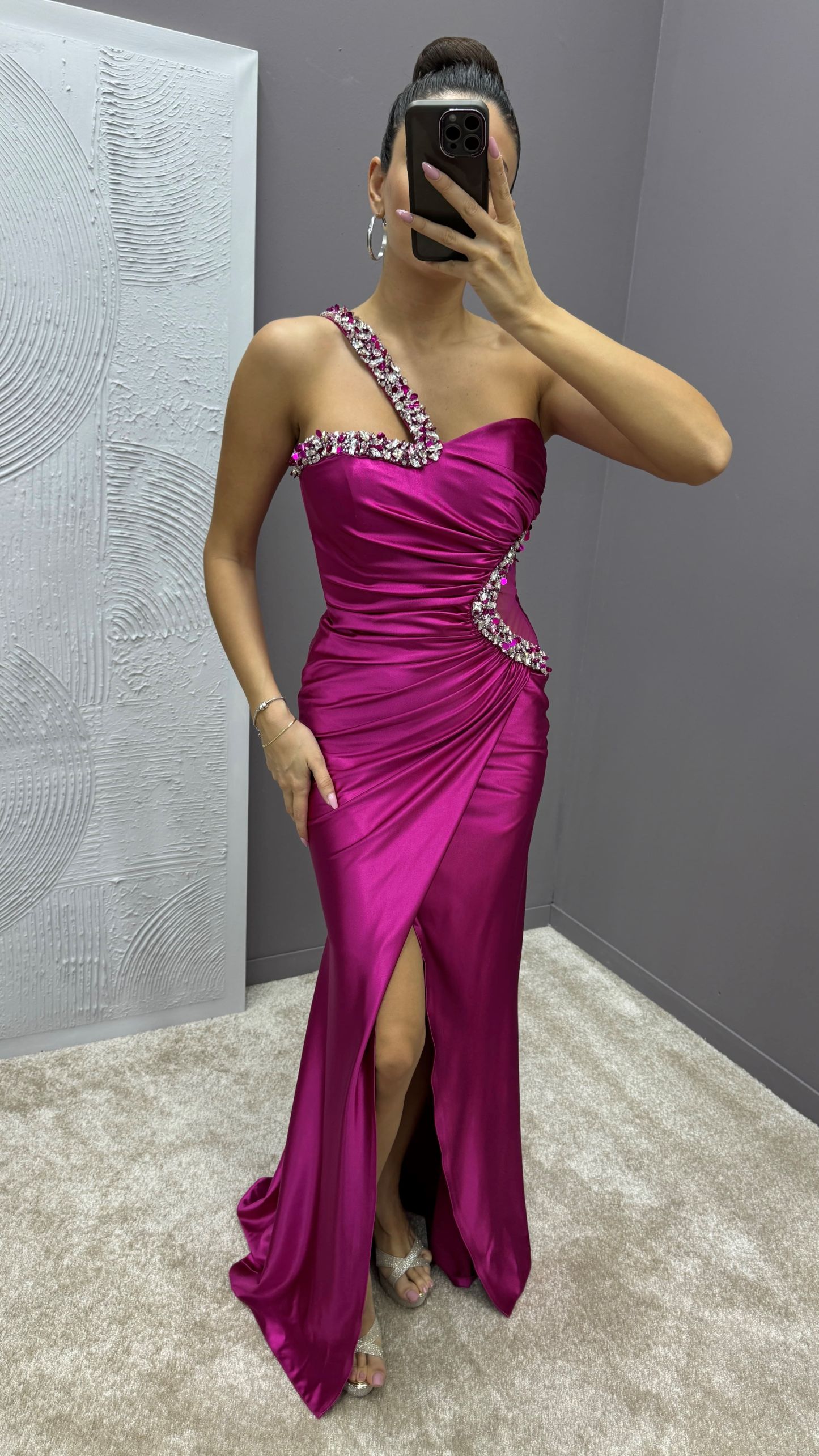ONE SHOULDER STONE DETAIL DESIGN SATIN EVENING DRESS