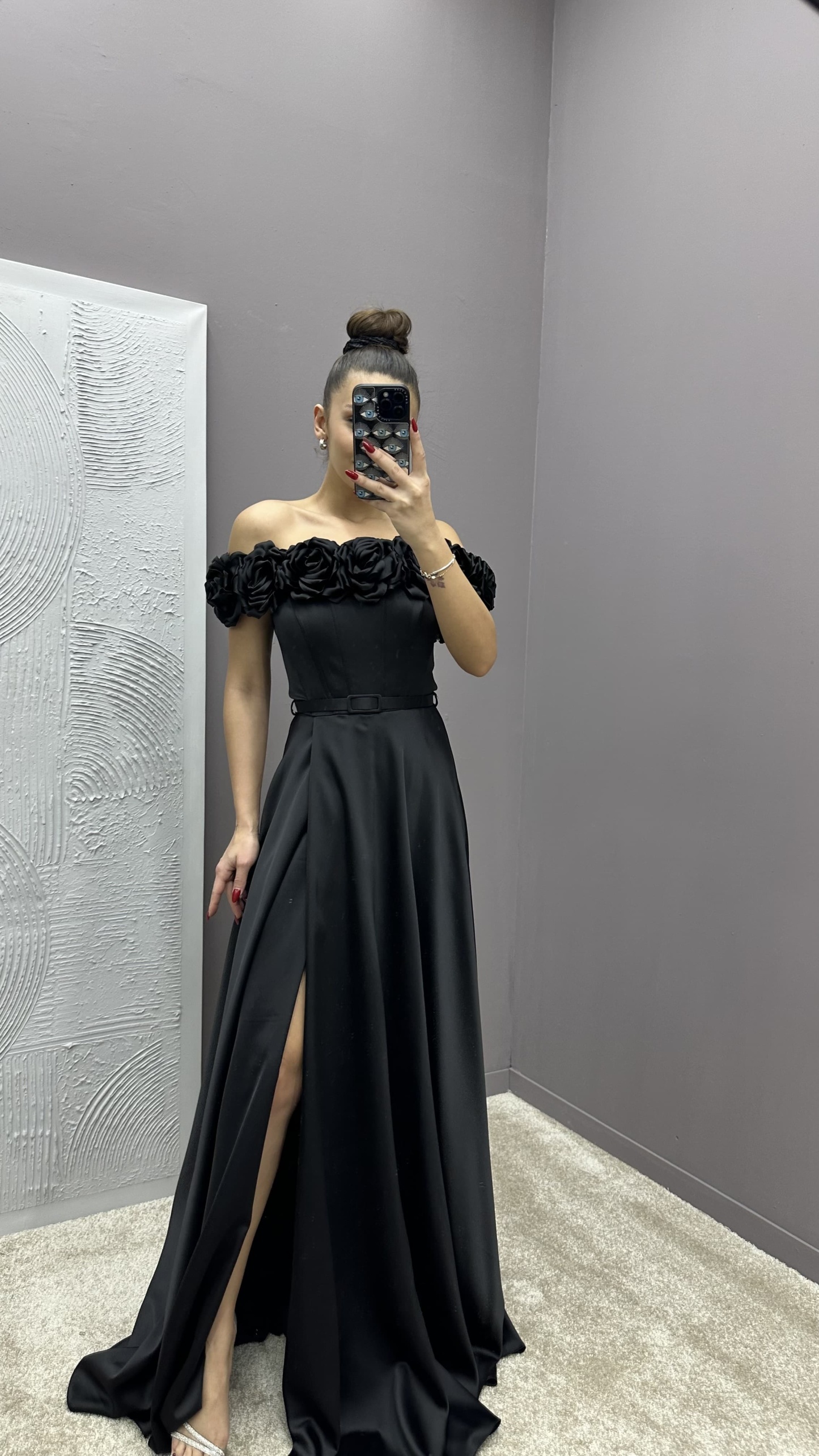 CHEST ROSE DETAIL DESIGN SATIN EVENING DRESS