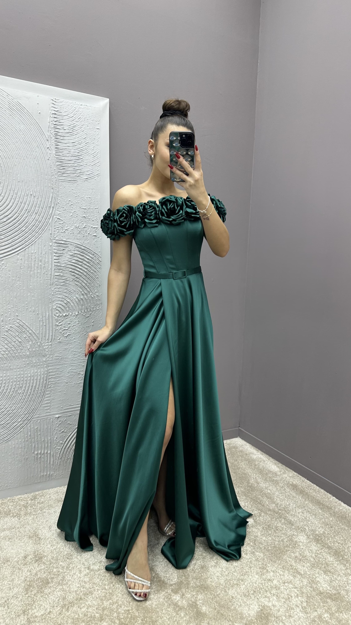 CHEST ROSE DETAIL DESIGN SATIN EVENING DRESS