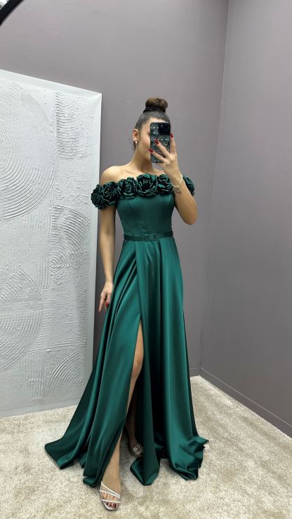 CHEST ROSE DETAIL DESIGN SATIN EVENING DRESS