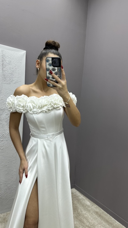 CHEST ROSE DETAIL DESIGN SATIN EVENING DRESS