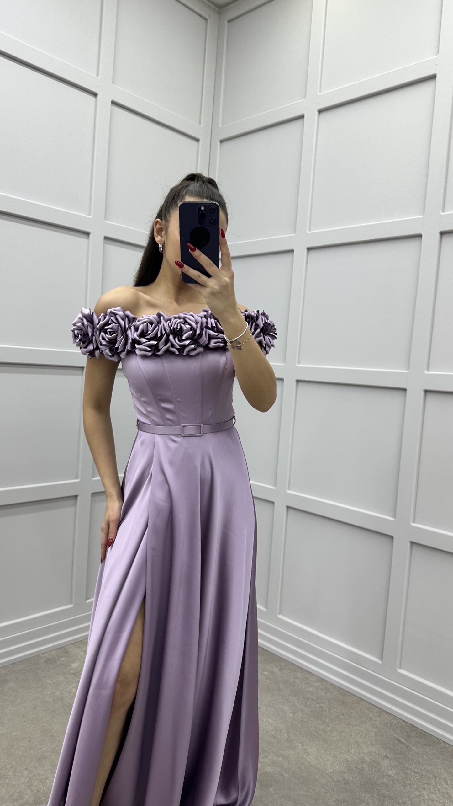 CHEST ROSE DETAIL DESIGN SATIN EVENING DRESS