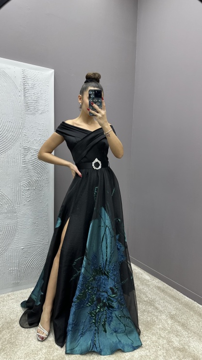 CHEST CROSS PATTERNED DESIGN DRESS