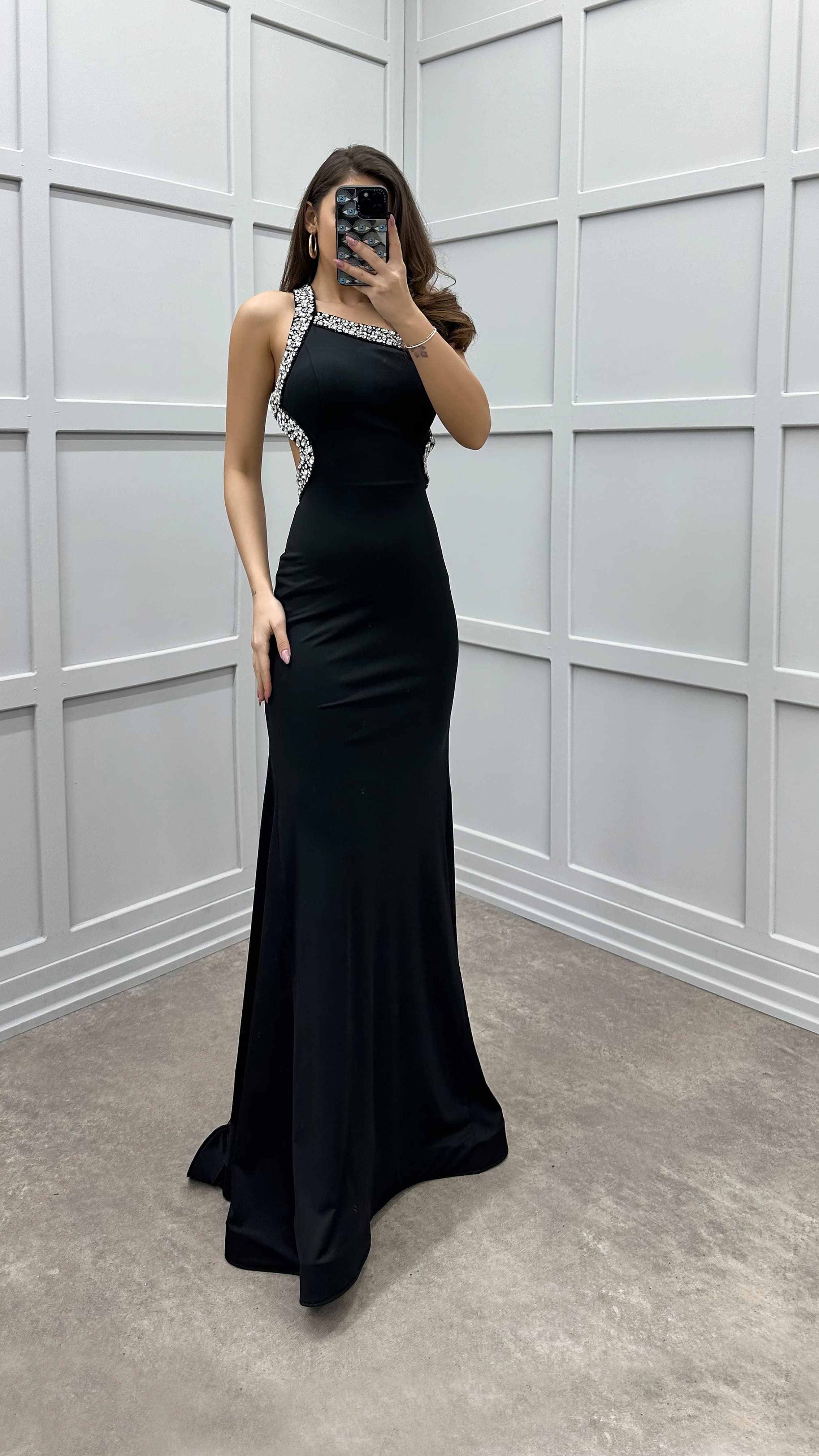 ONE SHOULDER DESIGN EVENING DRESS
