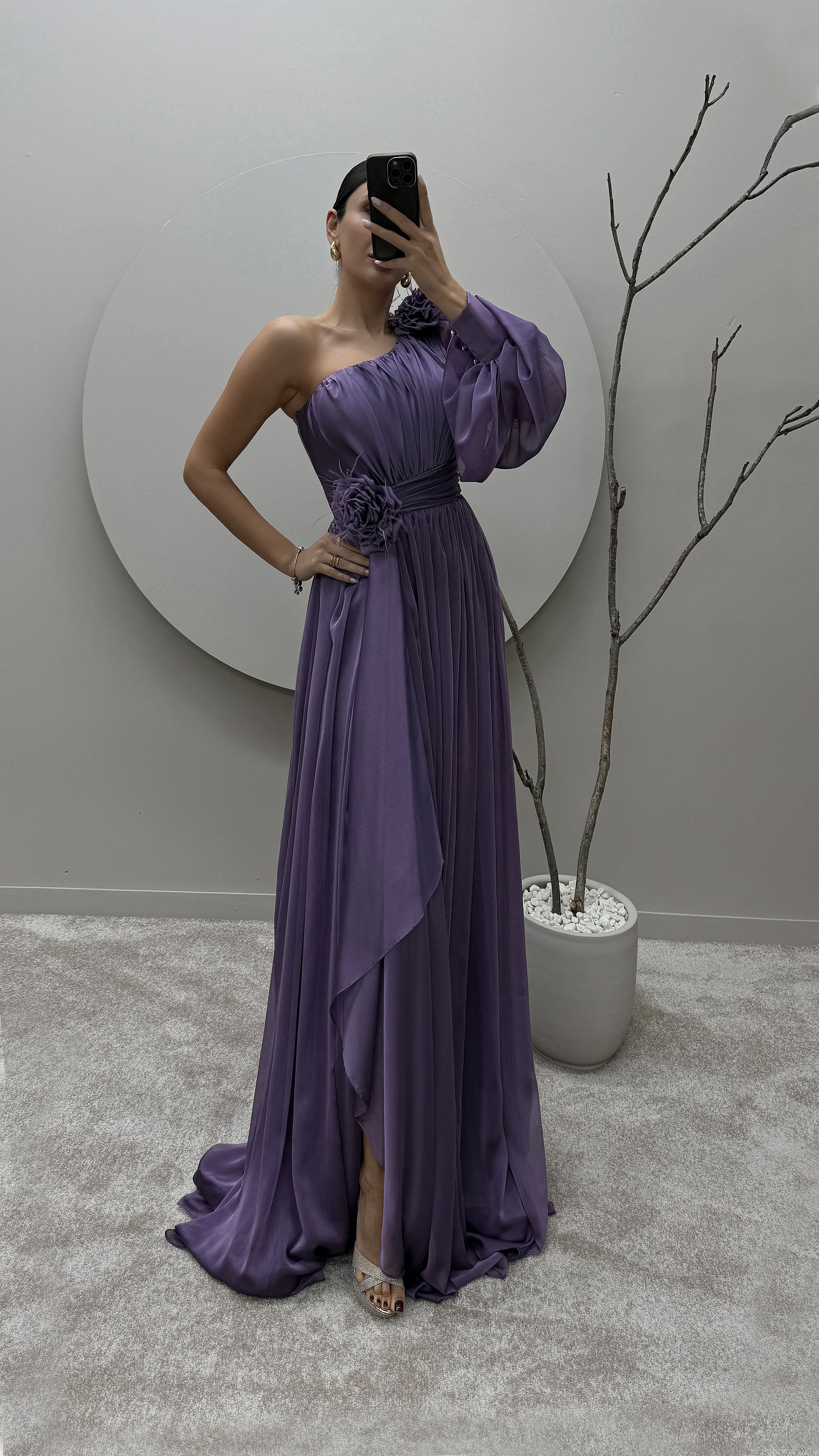 SINGLE SLEEVE SHOULDER AND WAIST ROSE DETAIL DESIGN DRESS