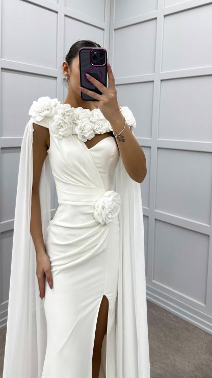 SHOULDERS ROSE DETAIL EVENING DRESS