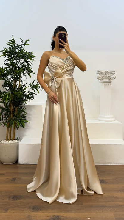 Strapless Bow Detail Evening Dress