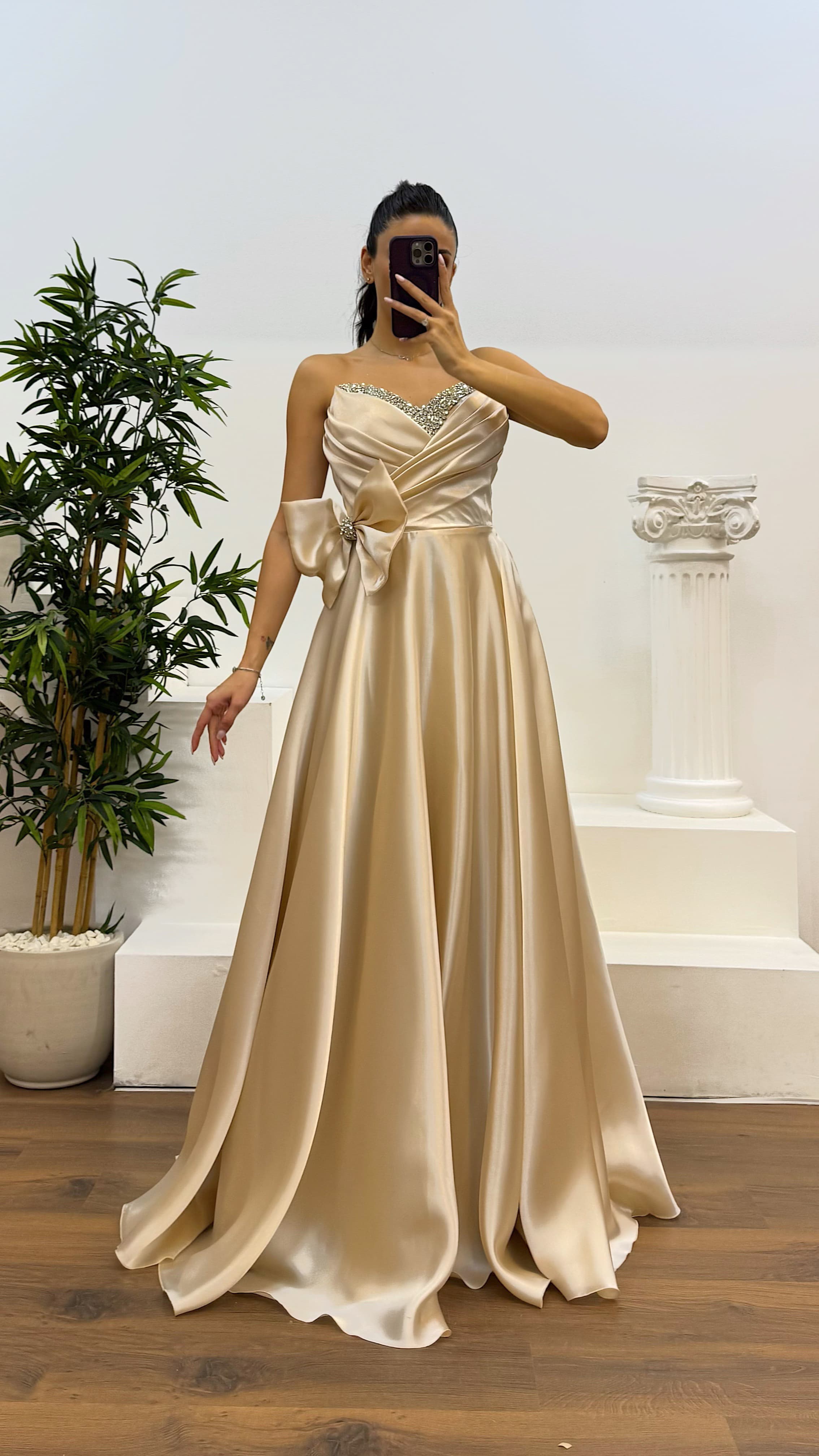 Strapless Bow Detail Evening Dress