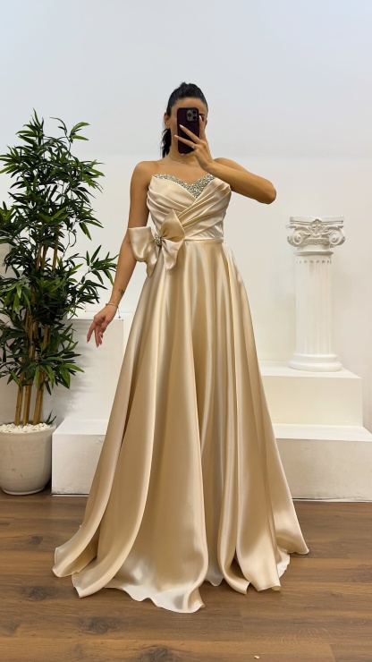 Strapless Bow Detail Evening Dress