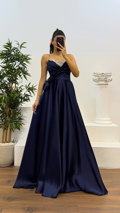 Strapless Bow Detail Evening Dress