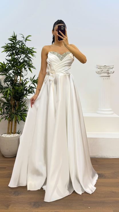 Strapless Bow Detail Evening Dress