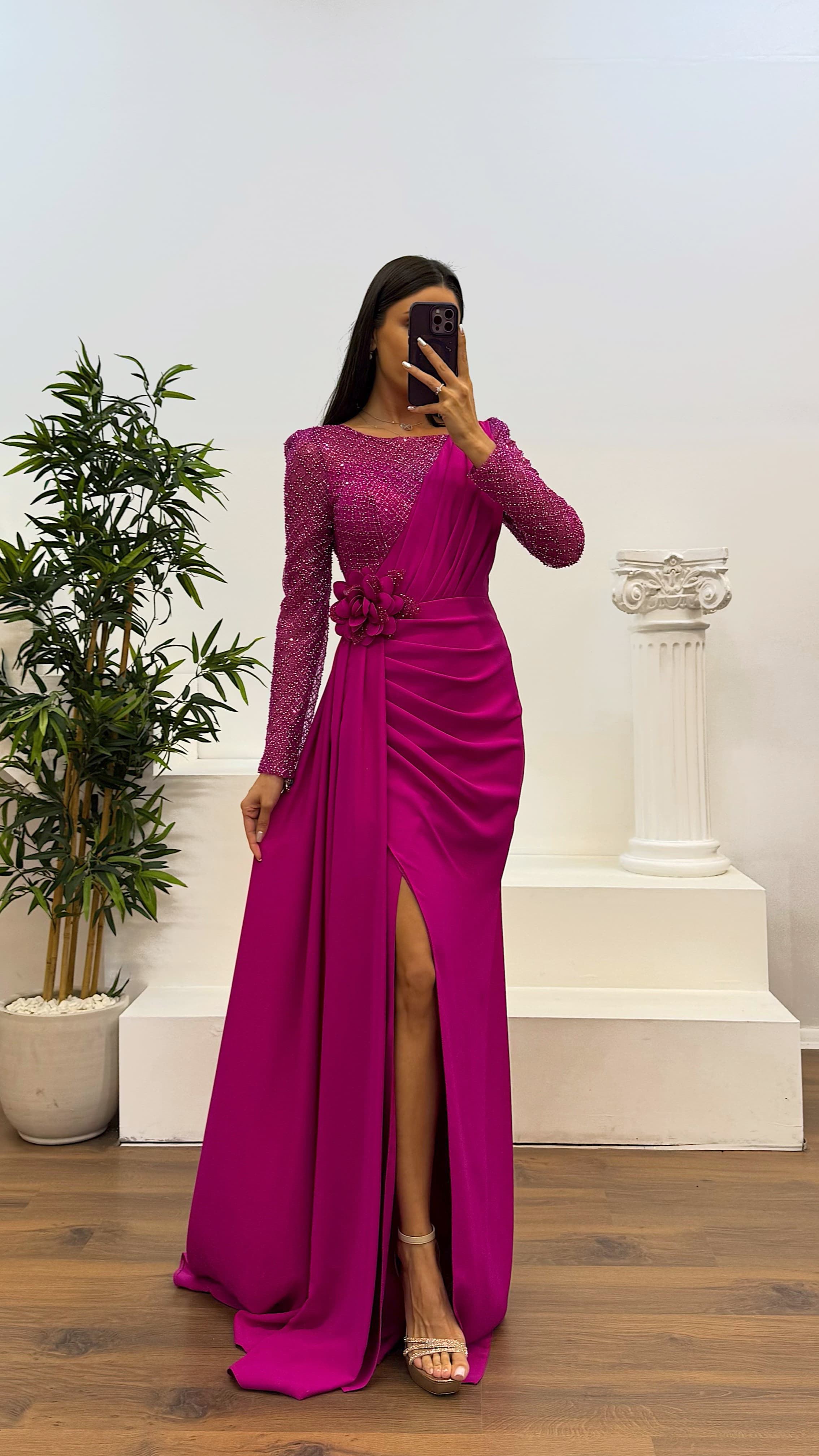 Round Neck Embroidery Detail Evening Dress