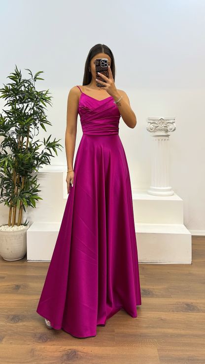  Chest Draped Satin Evening Dress
