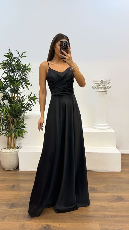  Chest Draped Satin Evening Dress