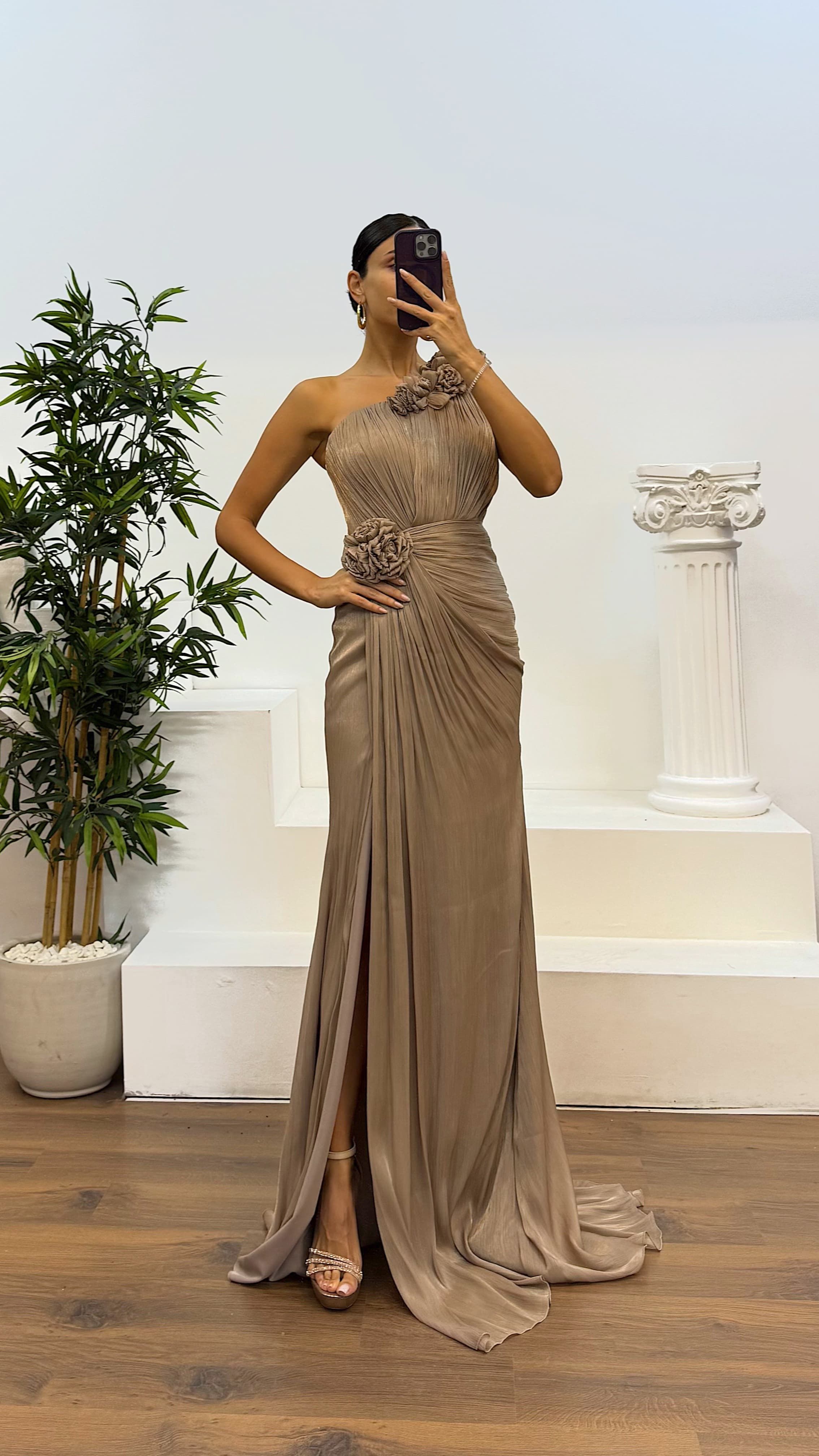 One-Shoulder Floral Detail Evening Dress