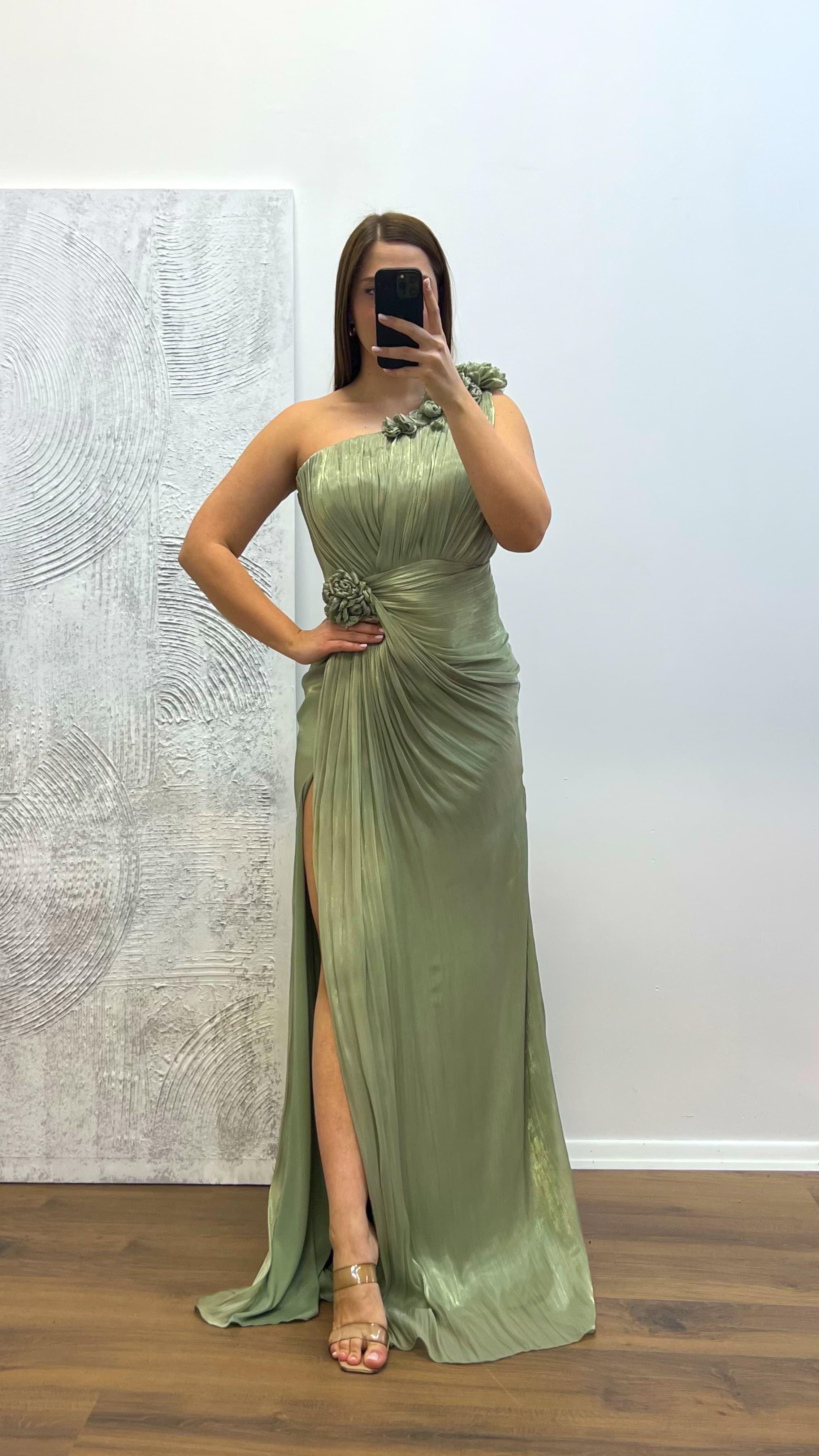 One Shoulder Floral Detail Plus Size Evening Dress