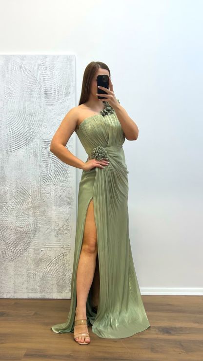 One Shoulder Floral Detail Plus Size Evening Dress