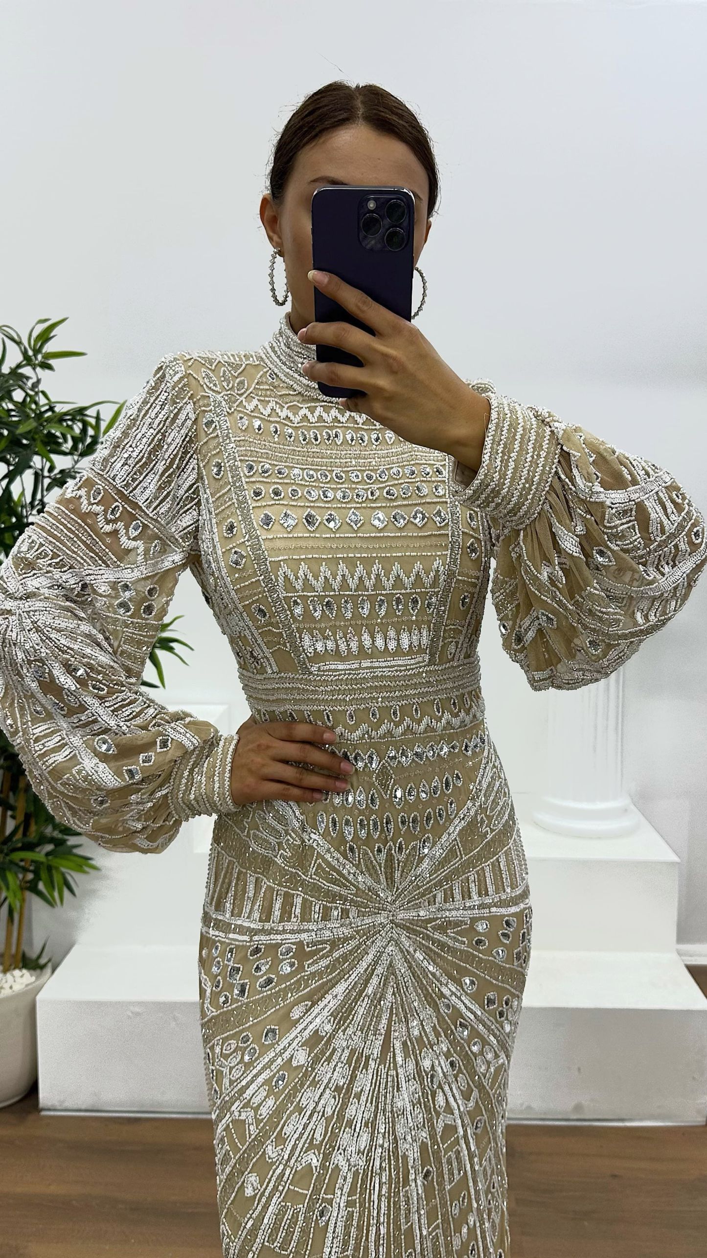 Long Sleeve Special Hand Embroidery Evening Dress