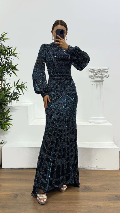 Long Sleeve Special Hand Embroidery Evening Dress