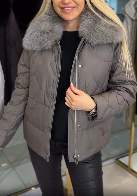 Short Down Coat with Fur Collar