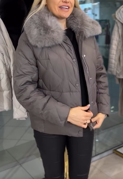 Short Down Coat with Fur Collar