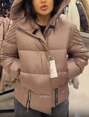 Quilted sleeve down jacket with hood