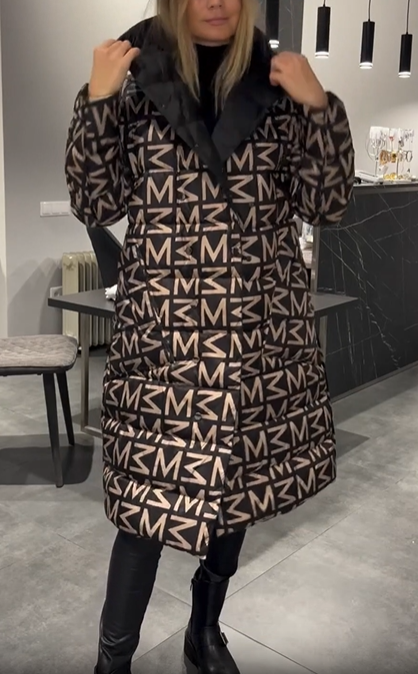 Black reversible down jacket